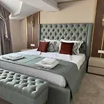 Hotel ивелия и - Ivelia &