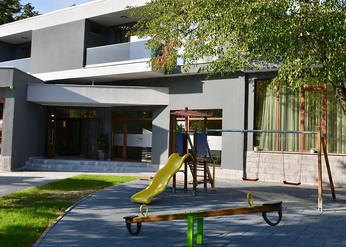 ивелия и - Ivelia & Hotel Dubnitsa